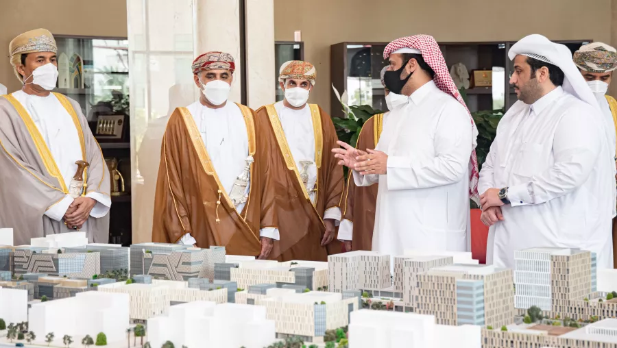 Oman’s Minister of Housing and Urban Planning visits Qatari Diar’s Headquarters